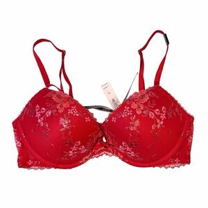 NWT Victoria’s Secret Bombshell Bra 36B – Red Floral Lace Push-Up